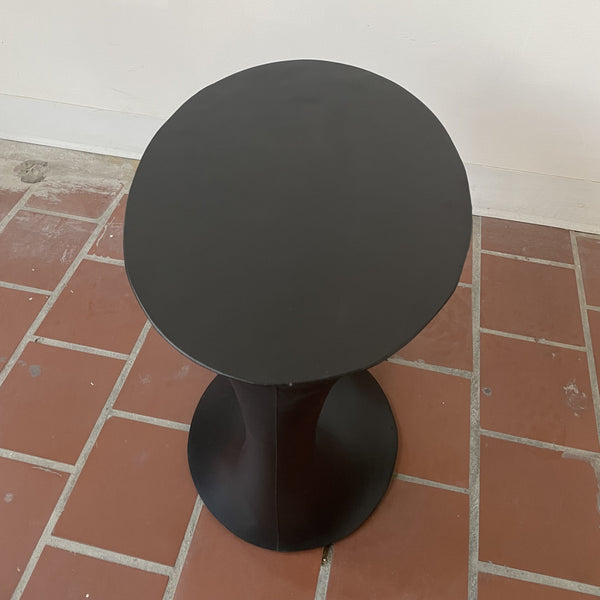 Kreten Side Table - Short / Black - Floor Model