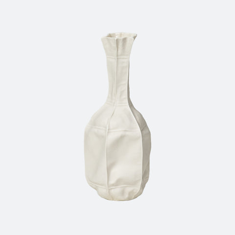 Kawa 12 Luft Tanaka modern porcelain vase