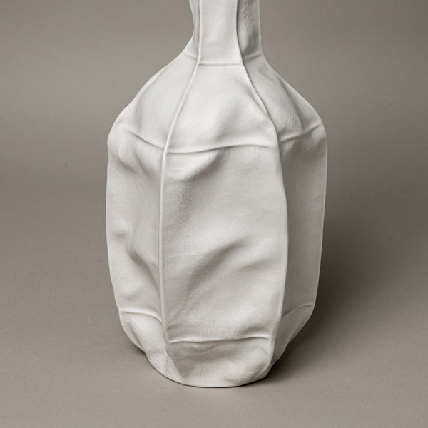 Kawa 12 Luft Tanaka textured ceramic vase