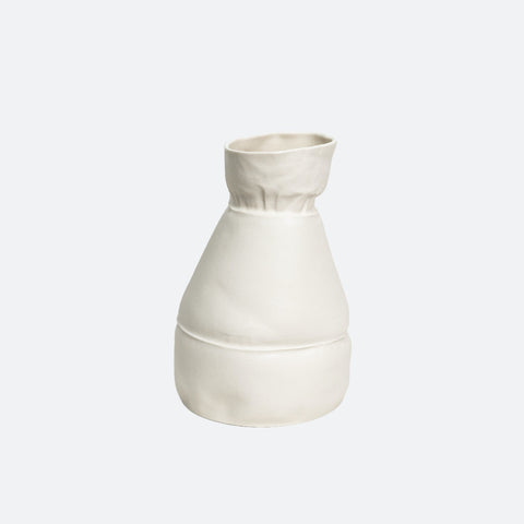 Kawa 16 Luft Tanaka modern leather cast porcelain vase